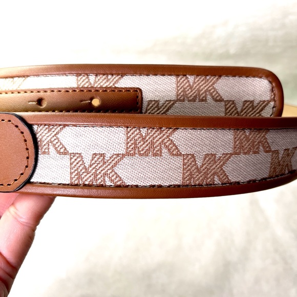 NWT Michael Kors brown MK belt. Monogram print throughout. Medium. - Picture 2 of 12